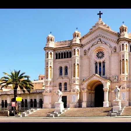 House Zeta Piazza Carmine * Reggio Calabria