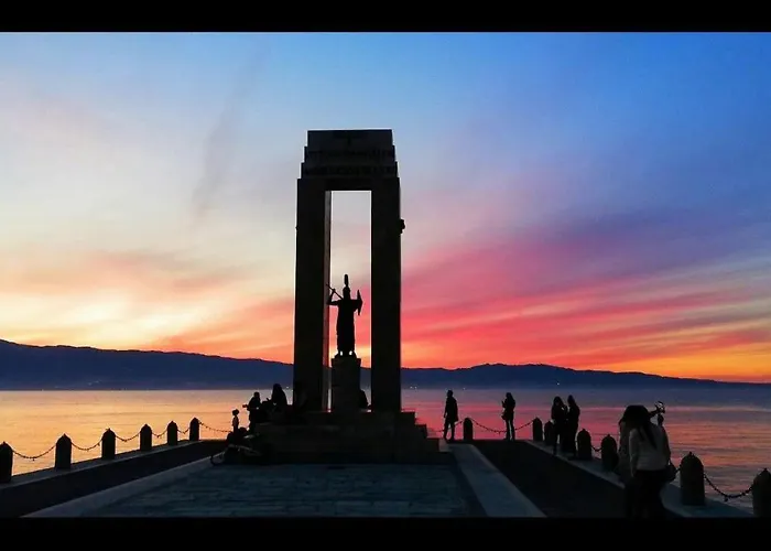 House Zeta Piazza Carmine דירה רג'יו די קאלאבריה